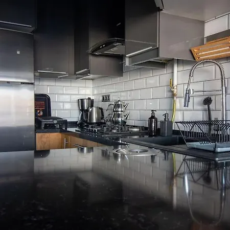 Large Cozy 3br Priv Terrace In Central Cihangir Appartement Istanboel