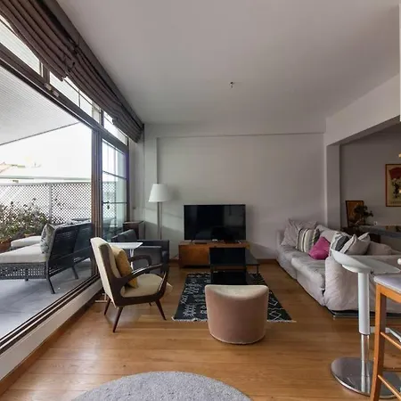Large Cozy 3br Priv Terrace In Central Cihangir Appartement