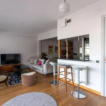 Large Cozy 3br Priv Terrace In Central Cihangir 아파트 이스탄불