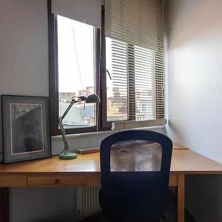 Large Cozy 3br Priv Terrace In Central Cihangir * 이스탄불