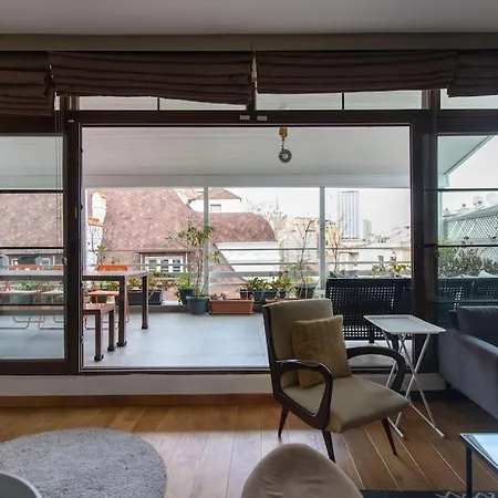 아파트 Large Cozy 3br Priv Terrace In Central Cihangir *